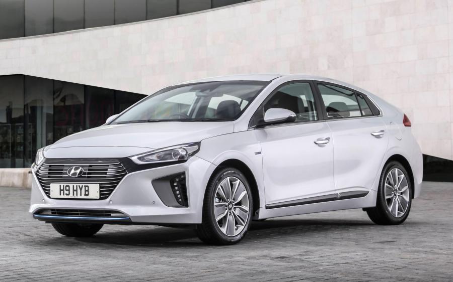 Hyundai IONIQ plug-in hybrid (AE) (UK) '2017